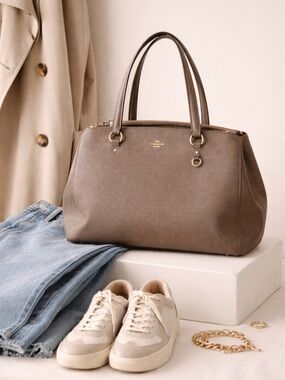 Coach Stanton Carryall | Crossgrain Leather | Taupe | Top Handle + Crossbody